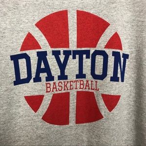 University of DAYTON youth basketball sign shirt